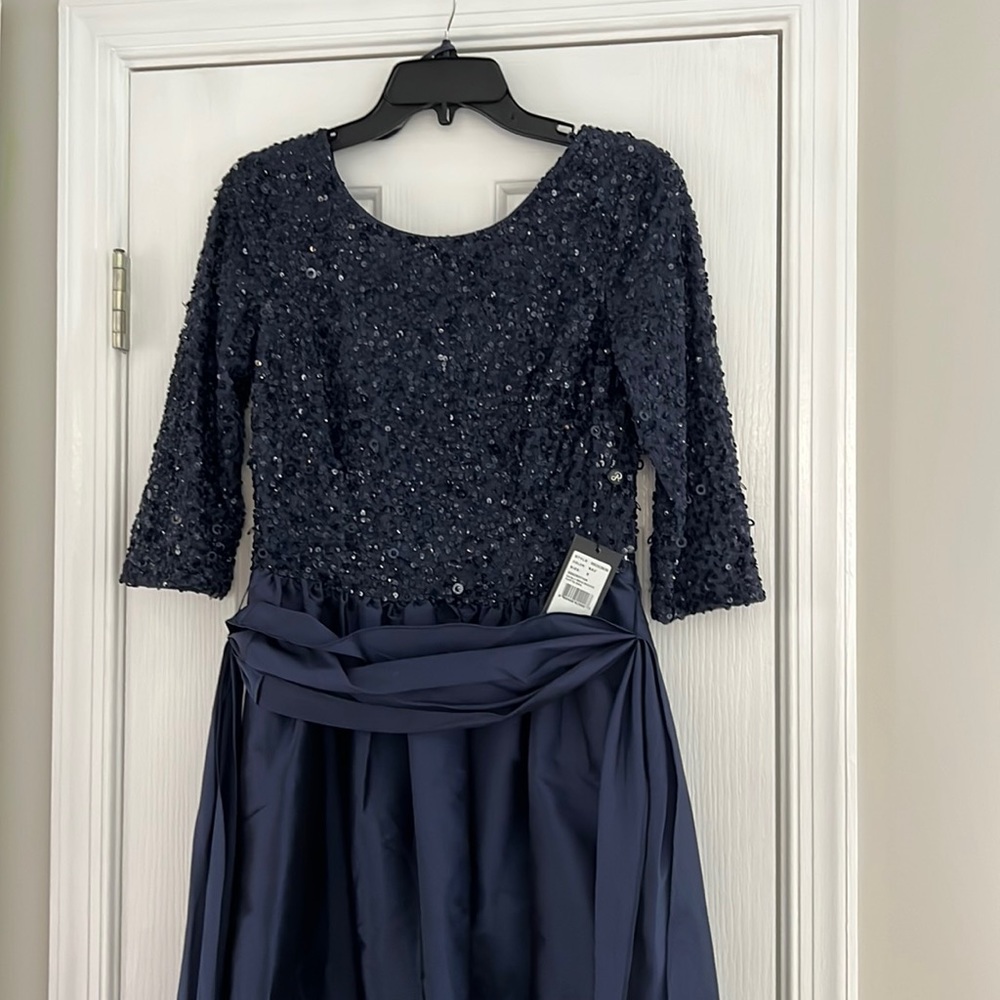 Navy evening dress, perfect for Mother of the bride/groom.